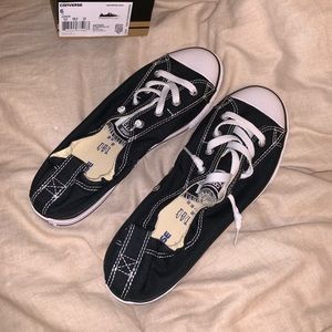 Black Chuck T’s never worn shoreline slip on style